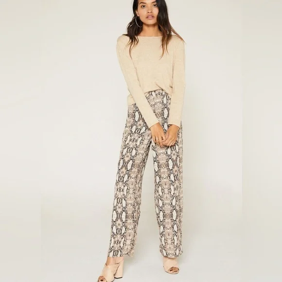 Sage the Label It Girl Pant - Picture 1 of 3